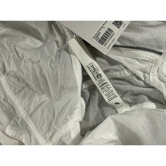 Lululemon Scuba Cropped Anorak color White size 8 NWT $128 - Picture 2 of 2